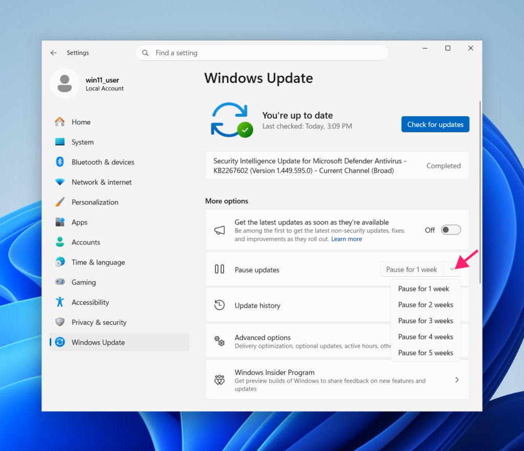 Pause Windows Update from Settings